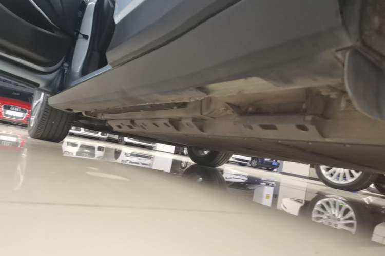 Used Chevrolet Menlo 2021 Star Galaxy Edition Left Side Sill