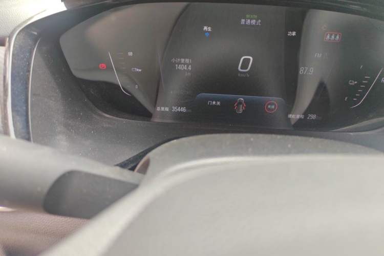 Used Chevrolet Menlo 2021 Starry Edition Odometer Close Up