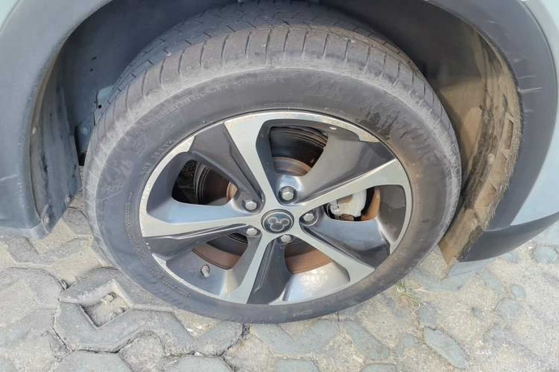 Used Chevrolet Menlo 2021 Mickey Magic Nebula Edition Right Front Wheel Hub