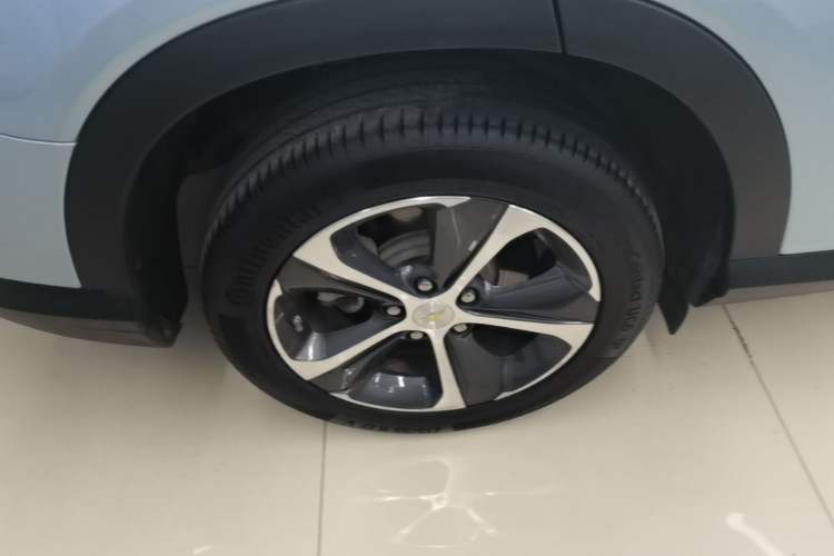 Used Chevrolet Menlo 2021 Star Galaxy Edition Right Rear Wheel Hub