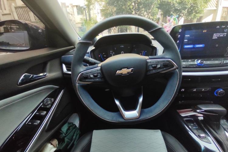Used Chevrolet Menlo 2021 Mickey Magic Space Edition Steering Wheel