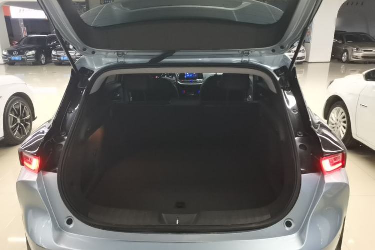 Used Chevrolet Menlo 2021 Star Galaxy Edition Trunk
