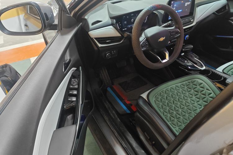 Used Chevrolet Menlo 2021 Starry Edition Driver Seat