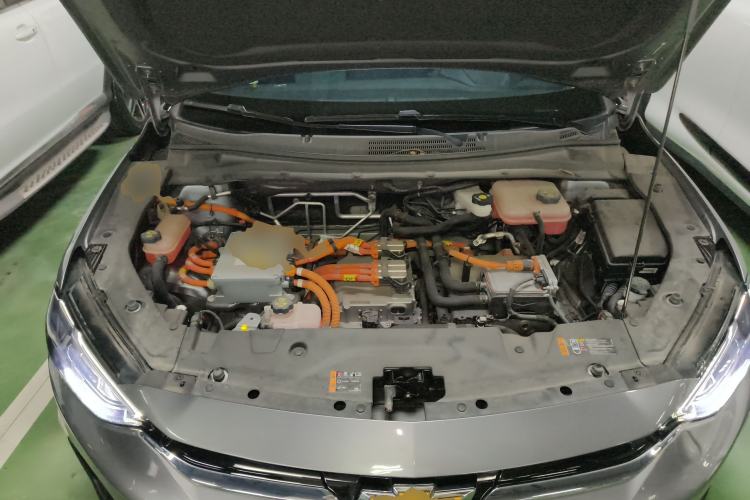 Used Chevrolet Menlo 2021 Starry Edition Engine Bay