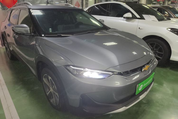 Used Chevrolet Menlo 2021 Starry Edition Front Right 45 Deg