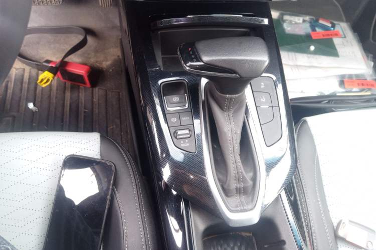 Used Chevrolet Menlo 2021 Starry Edition Gear Lever