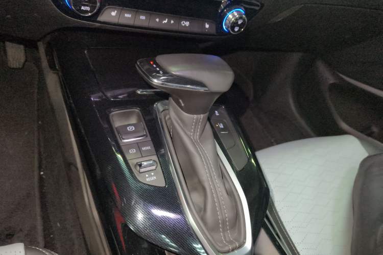 Used Chevrolet Menlo 2021 Starry Edition Gear Lever
