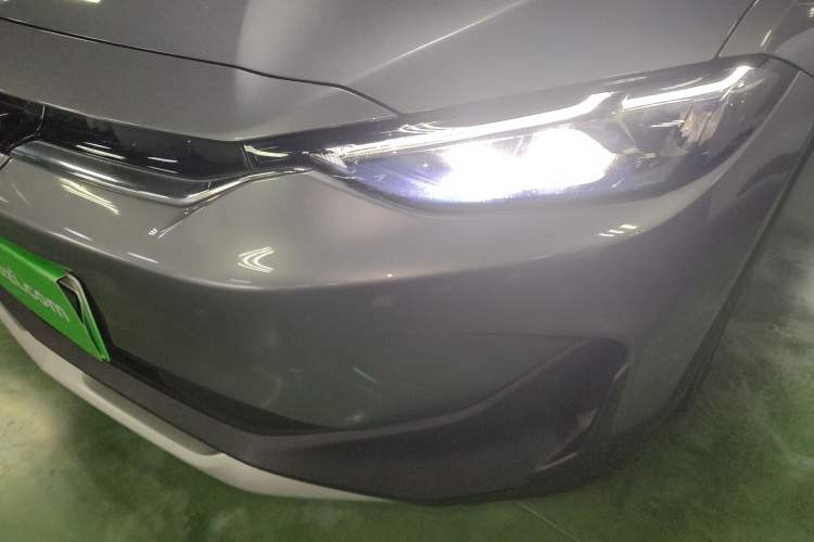 Used Chevrolet Menlo 2021 Starry Edition Left Front Headlight