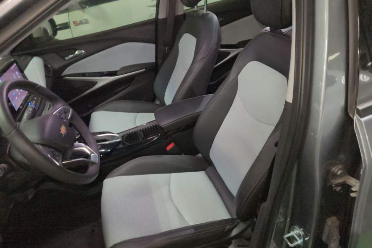 Used Chevrolet Menlo 2021 Starry Edition Left Front Seat