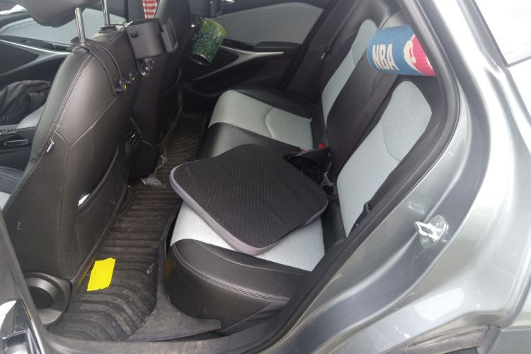 Used Chevrolet Menlo 2021 Starry Edition Left Rear Seat