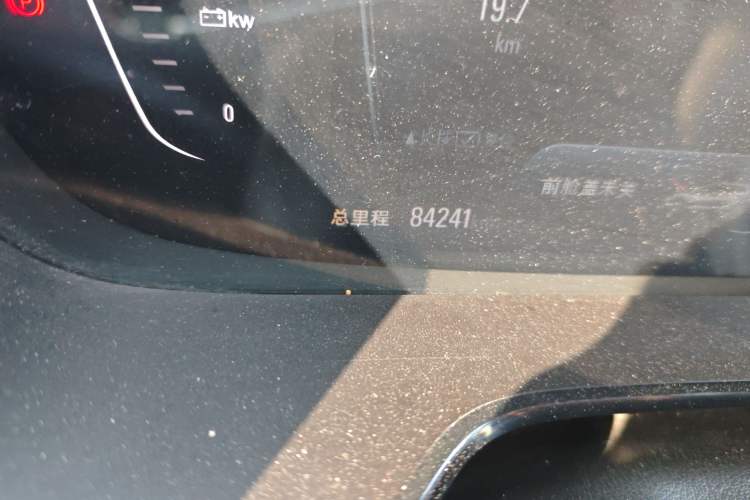 Used Chevrolet Menlo 2021 Starry Edition Odometer Close Up