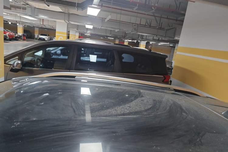 Used Chevrolet Menlo 2021 Starry Edition Roof