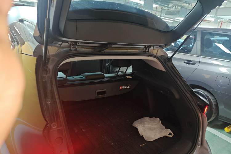 Used Chevrolet Menlo 2021 Starry Edition Trunk
