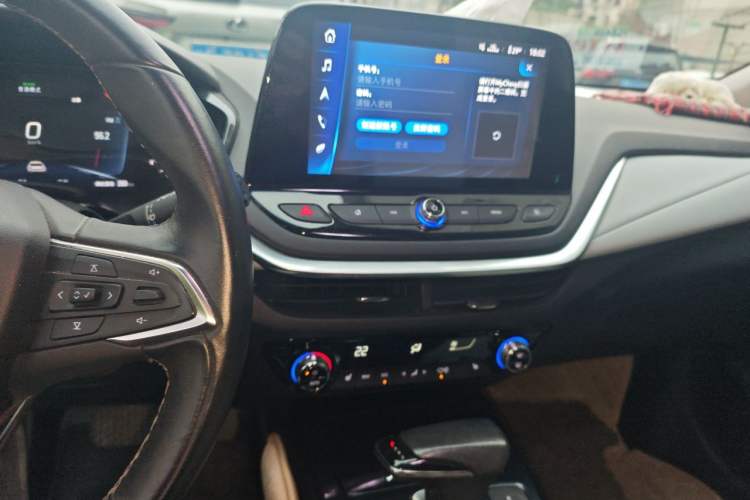 Used Chevrolet Menlo 2021 Starry Edition Audio And AC Panel