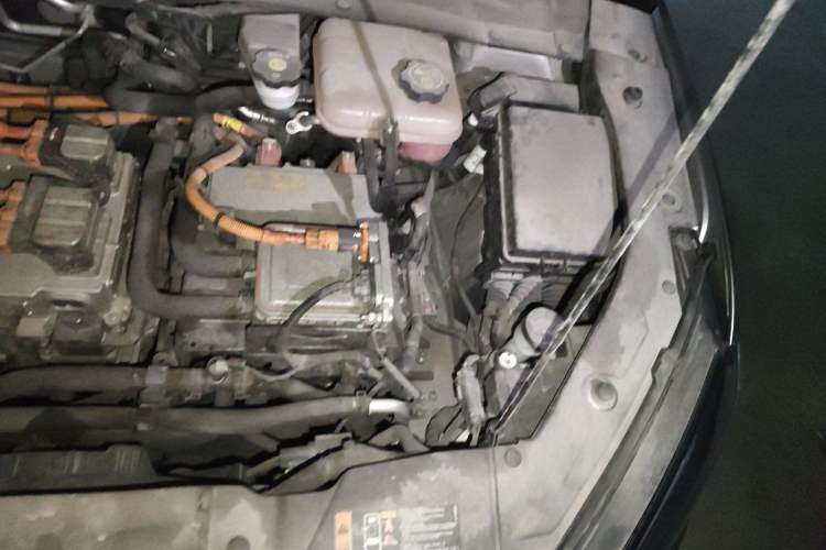Used Chevrolet Menlo 2021 Star Galaxy Edition Engine Bay Left