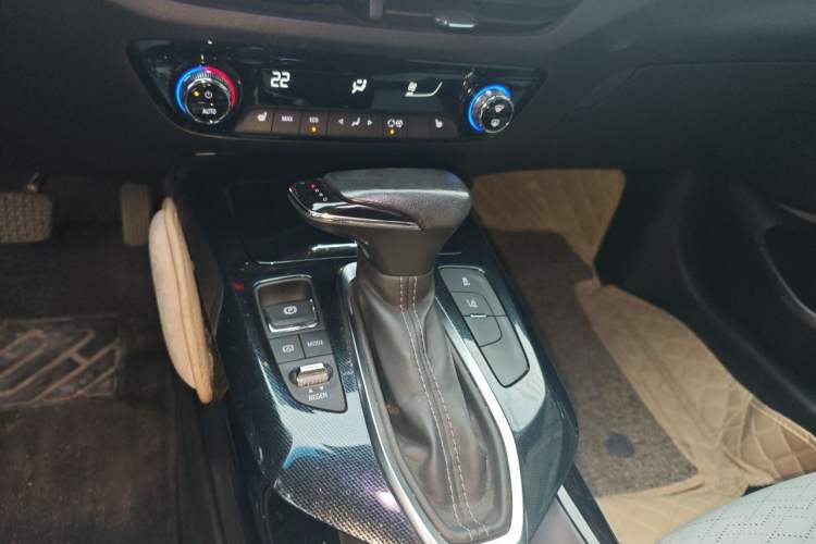 Used Chevrolet Menlo 2021 Starry Edition Gear Lever