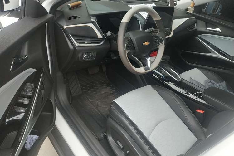 Used Chevrolet Menlo 2021 Starry Edition Driver Seat