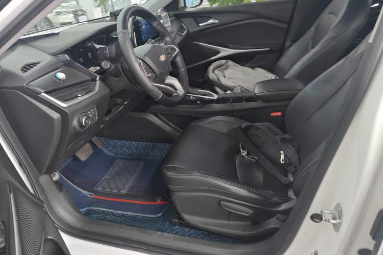 Used Chevrolet Menlo 2021 Star Enjoy Edition Left Front Seat