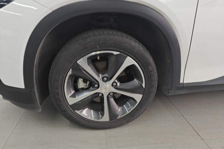 Used Chevrolet Menlo 2021 Star Enjoy Edition Left Front Wheel Hub