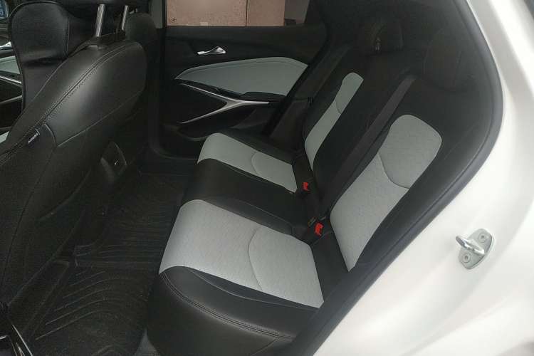 Used Chevrolet Menlo 2021 Starry Edition Left Rear Seat