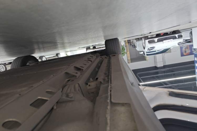 Used Chevrolet Menlo 2021 Star Enjoy Edition Left Side Sill
