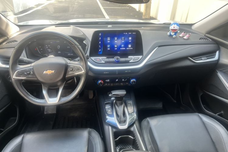 Used Chevrolet Menlo 2022 Starry Edition Audio And AC Panel