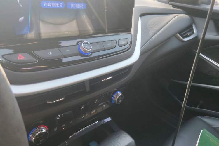 Used Chevrolet Menlo 2022 Starry Edition Audio And AC Panel