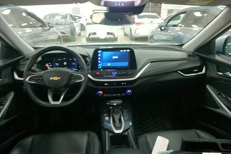Used Chevrolet Menlo 2022 Starry Edition Center Console