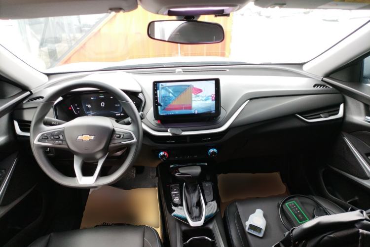 Used Chevrolet Menlo 2022 Star Enjoyment Edition Center Console