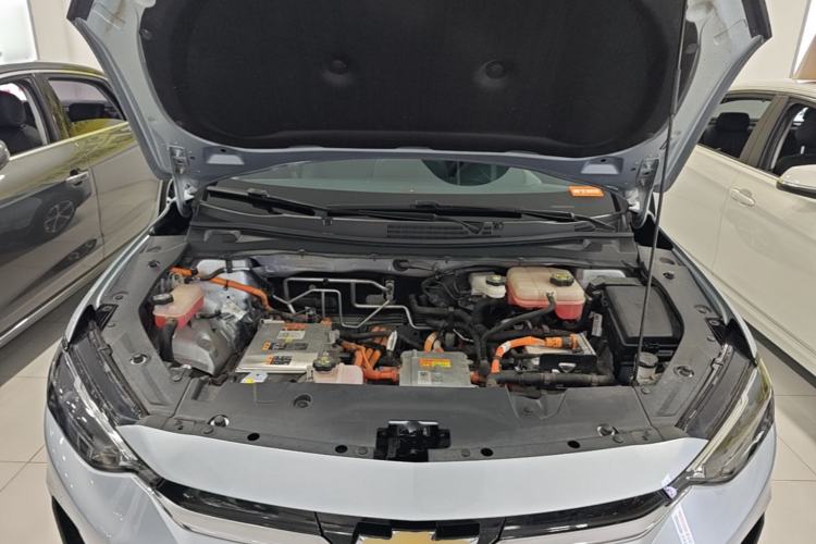 Used Chevrolet Menlo 2022 Starry Edition Engine Bay