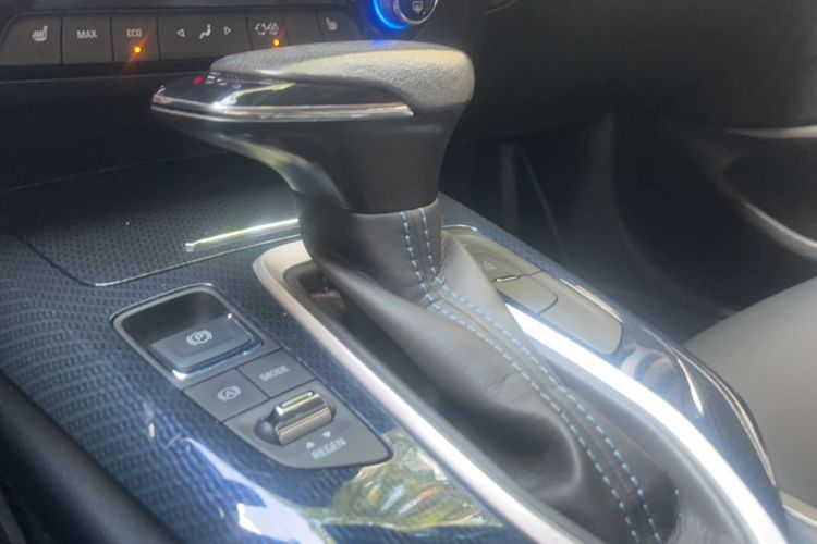 Used Chevrolet Menlo 2022 Starry Edition Gear Lever
