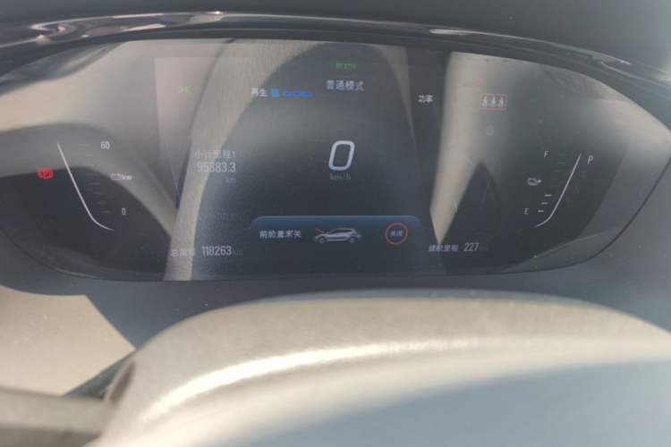 Used Chevrolet Menlo 2022 Starry Edition Instrument Cluster
