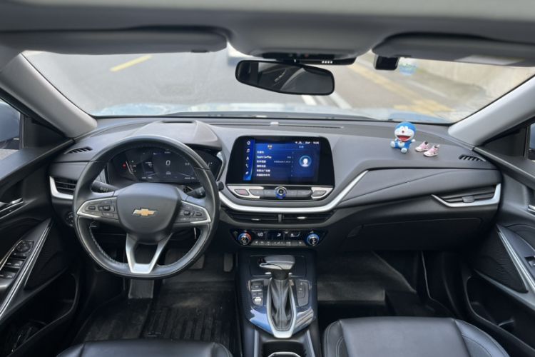 Used Chevrolet Menlo 2022 Starry Edition Interior 6