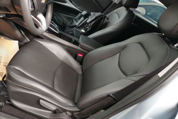 Used Chevrolet Menlo 2022 Star Enjoyment Edition Left Front Seat