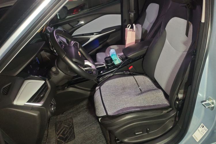 Used Chevrolet Menlo 2022 Starry Edition Left Front Seat