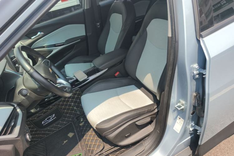 Used Chevrolet Menlo 2022 Starry Edition Left Front Seat