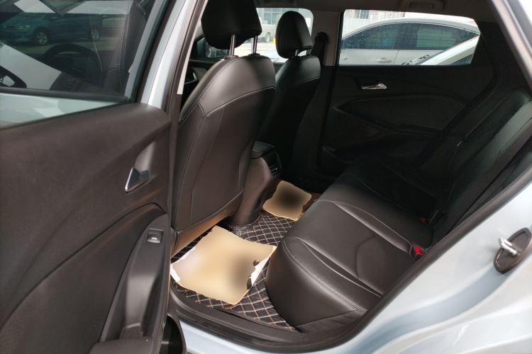Used Chevrolet Menlo 2022 Star Enjoyment Edition Left Rear Seat