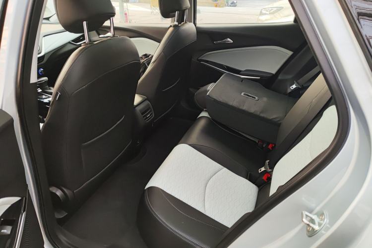 Used Chevrolet Menlo 2022 Starry Edition Left Rear Seat