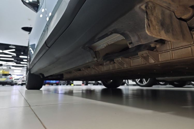 Used Chevrolet Menlo 2022 Starry Edition Left Side Sill