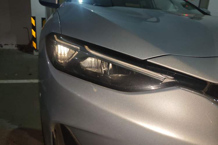 Used Chevrolet Menlo 2022 Starry Edition Right Front Headlight