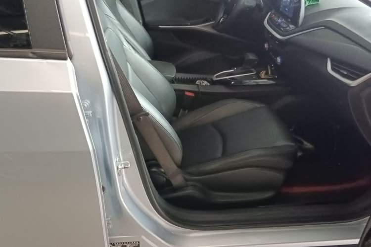 Used Chevrolet Menlo 2022 Star Enjoyment Edition Plus Right Front Seat