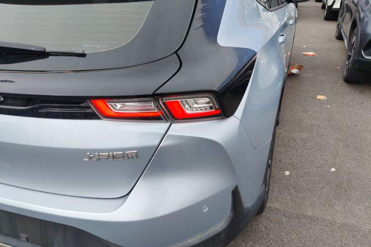 Used Chevrolet Menlo 2022 Starry Edition Right Rear Taillight