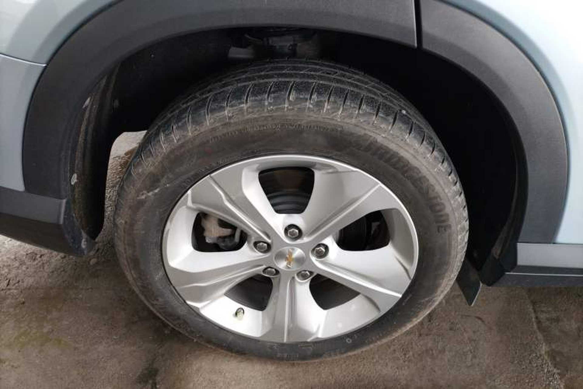 Used Chevrolet Menlo 2022 Star Enjoyment Edition Right Rear Wheel Hub