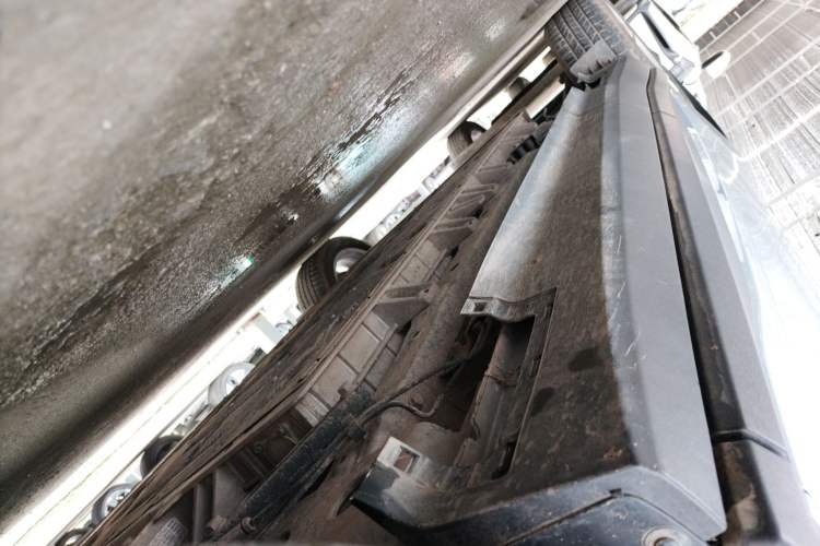 Used Chevrolet Menlo 2022 Star Enjoyment Edition Right Side Sill