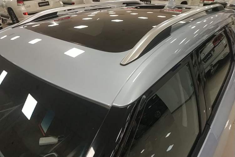 Used Chevrolet Menlo 2022 Starry Edition Roof
