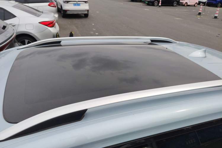 Used Chevrolet Menlo 2022 Starry Edition Roof
