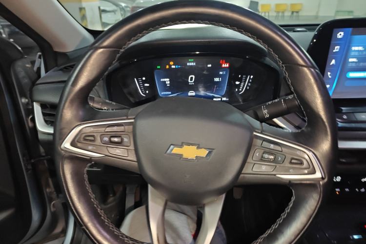 Used Chevrolet Menlo 2022 Starry Edition Steering Wheel