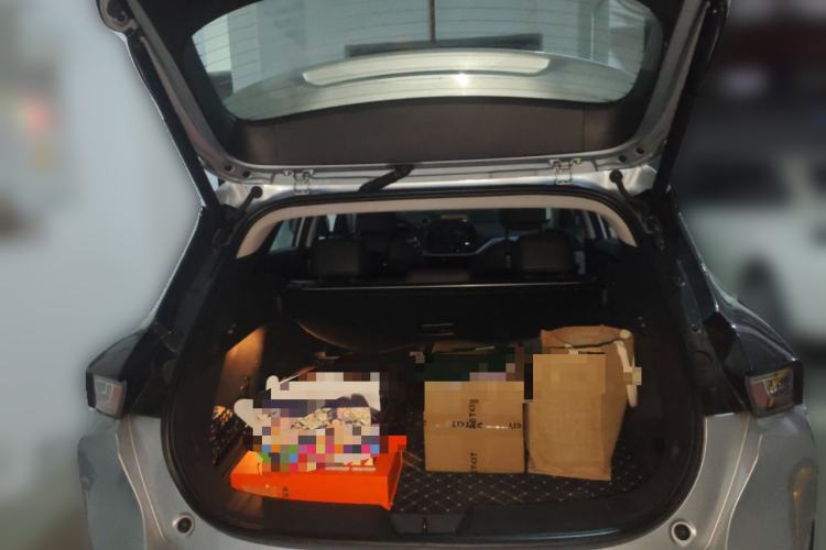 Used Chevrolet Menlo 2022 Starry Edition Trunk