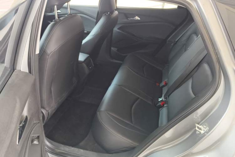 Used Chevrolet Menlo 2022 Star Enjoyment Edition Plus Left Rear Seat
