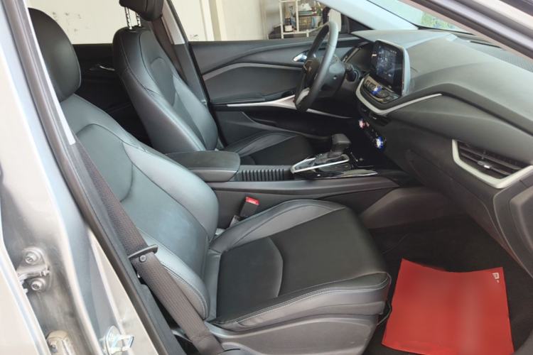Used Chevrolet Menlo 2022 Star Enjoyment Edition Plus Right Front Seat